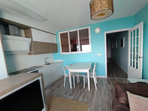 Faro da Borneira Apartment in Cangas