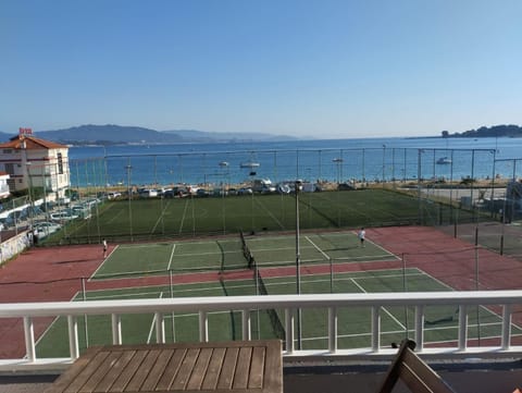 Faro da Borneira Apartment in Cangas