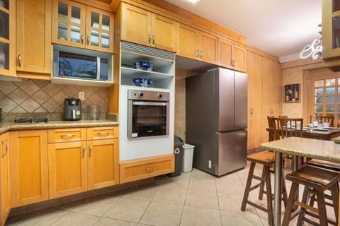 Spacious Polanco Home with Patio Ideal for Groups House in Mexico City