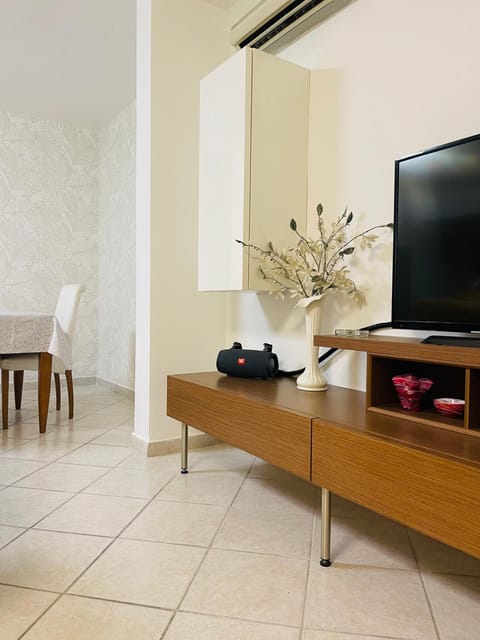 Communal lounge/ TV room, Lounge or bar
