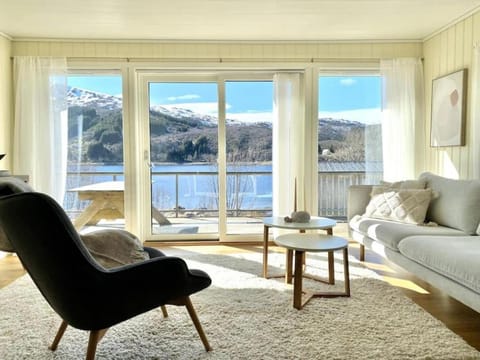 Living room, Seating area, Mountain view, Sea view, furniture, heating