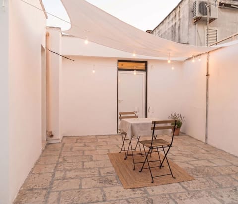 Balcony/Terrace, Balcony/Terrace