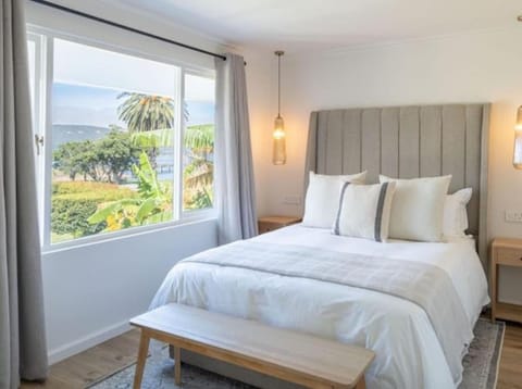 Bed, View (from property/room), Photo of the whole room, Bedroom