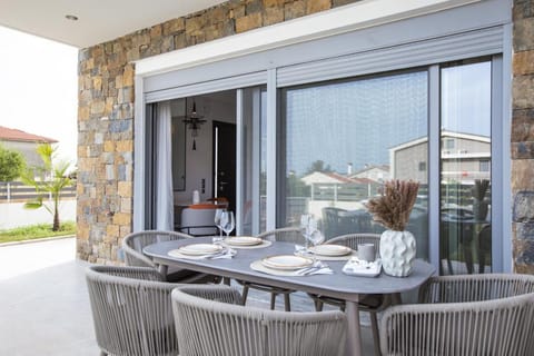 Patio, Balcony/Terrace, Dining area