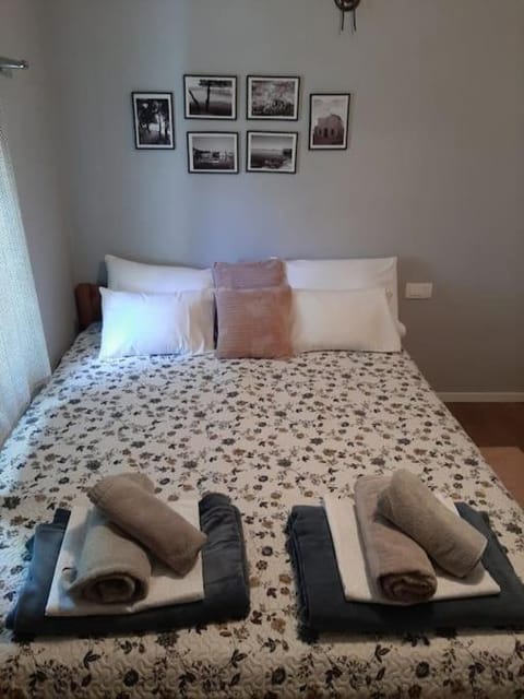 Šparoga - Dalmatian stone house for holiday House in Tisno