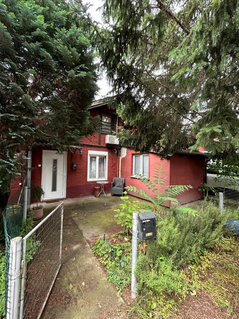 Property building, Garden, Garden view