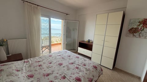 Bedroom, Sea view, wardrobe