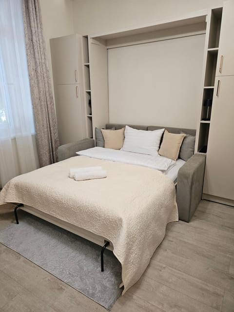 Living room, Bedroom