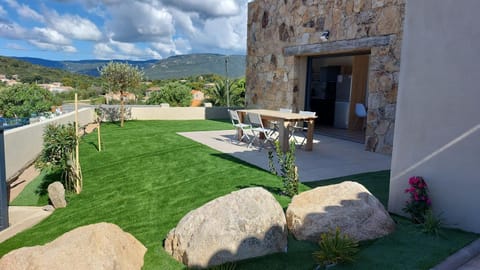 Natural landscape, Garden, Dining area, Mountain view