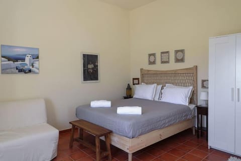 Fortezza studio Apartment in Palaiochora