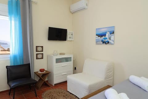 Fortezza studio Apartment in Palaiochora