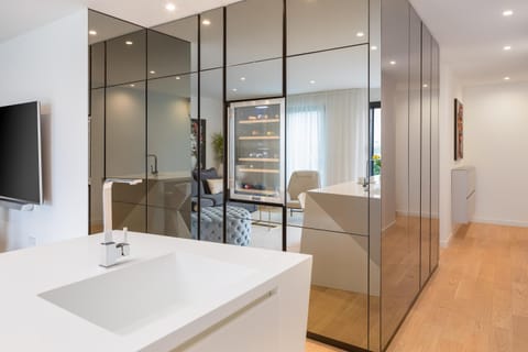 Enjoyer - Seafront apartment with PRIVATE Heated POOL and terrace Villa in Split