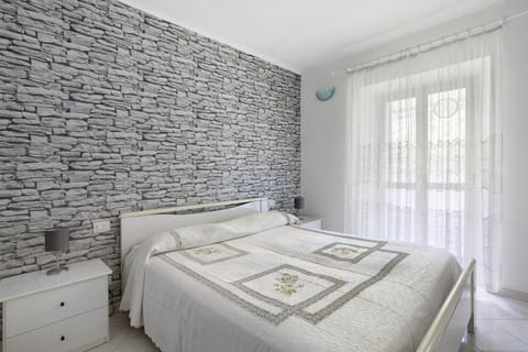 Property building, Living room, Bedroom