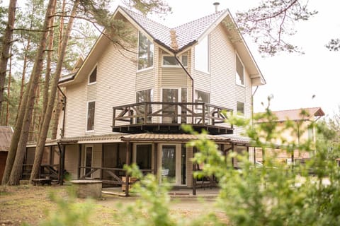 Property building, Garden view