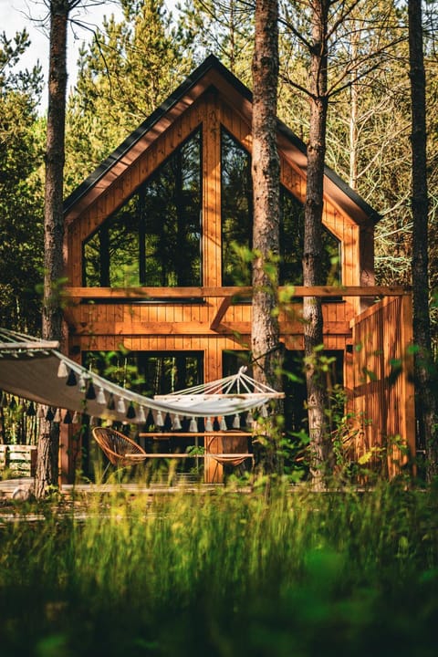 Property building, Spring, Day, Natural landscape, Garden