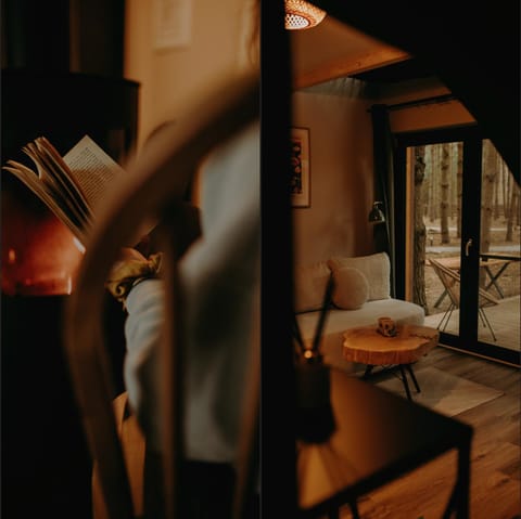 Living room, Photo of the whole room, Seating area