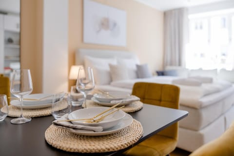Dining area, Bedroom