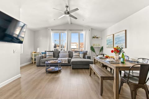 Prime Mission Beach Getaway House in Mission Beach