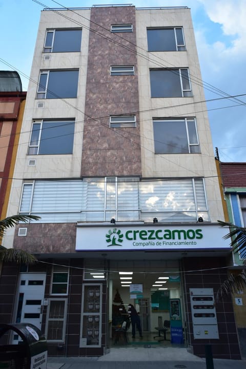 Property building, Facade/entrance, Day
