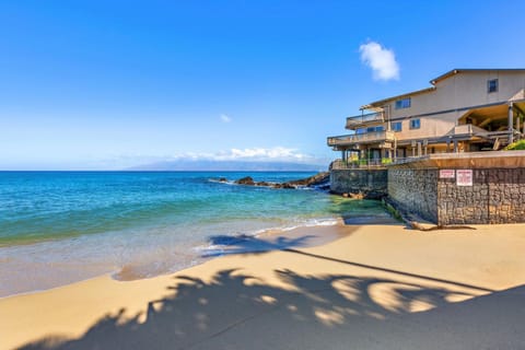 Remodeled w/ garden view- ks d11 - Sullivan House in Kapalua