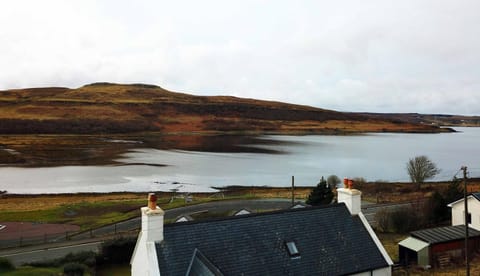 Nearby landmark, Natural landscape, Mountain view, Sea view