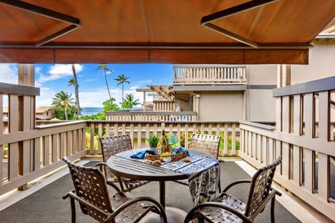 Oceanfront & ac! ks d9 - Sullivan Properties House in Kapalua