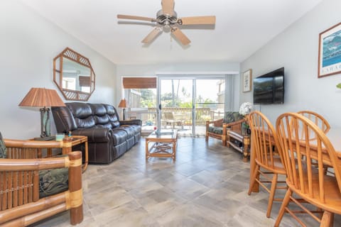 Views & ac! Ks b6- Sullivan House in Kapalua