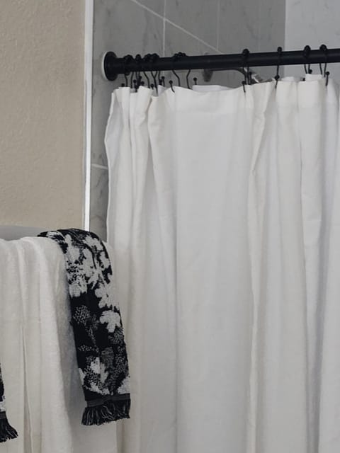 Luxurious All Private GuestSuite Apartment in Lancaster