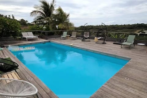 Patio, Day, Natural landscape, Garden, Garden view, Pool view, Swimming pool, sunbed