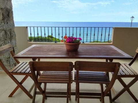 View (from property/room), Balcony/Terrace, Sea view