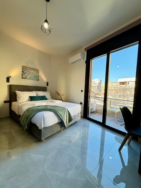 Bed, Photo of the whole room, Bedroom, air conditioner