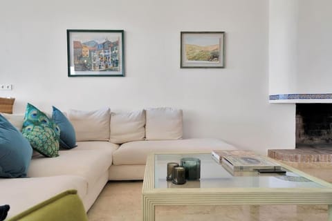 Lujoso y elegante apartamento primera linea golf - LOS FLAMENCOS 7 Apartment in San Pedro de Alcántara