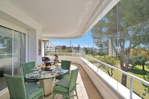 Lujoso y elegante apartamento primera linea golf - LOS FLAMENCOS 7 Apartment in San Pedro de Alcántara