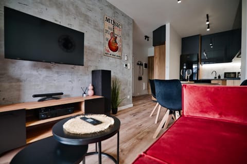 TV and multimedia, Kitchen or kitchenette, Living room, Seating area, Dining area, Evening entertainment
