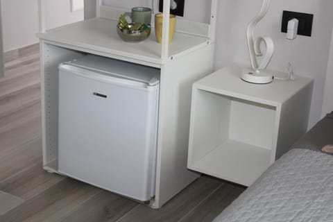 Bedroom, minibar