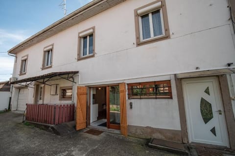 Appartement Schlofa Apartment in Eckbolsheim