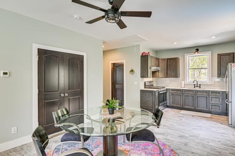 Fire Pit and Beach Access Quiet Northville Retreat Apartment in Northville