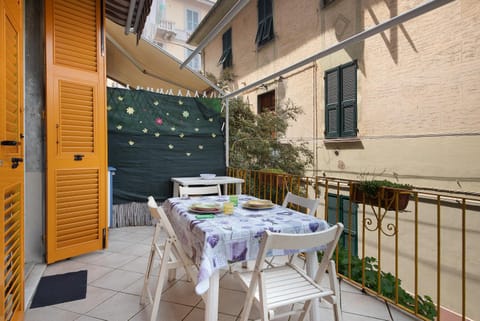 Levanto A 50 Metri dal Mare Apartment in Levanto