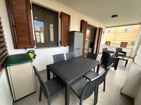 Balcony/Terrace, Dining area