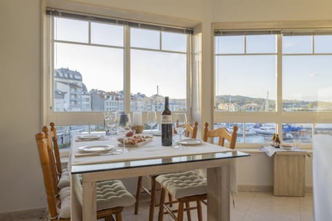 BLEUMAISON-A MARIÑA PORTONOVO Apartment in Portonovo