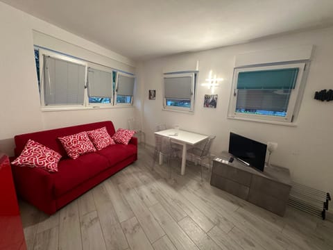 Ida s home free WiFi AC Apartment in Bolzano