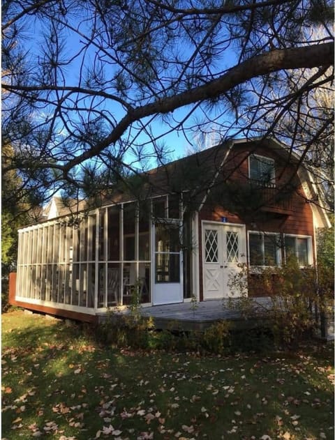 Property building, Day