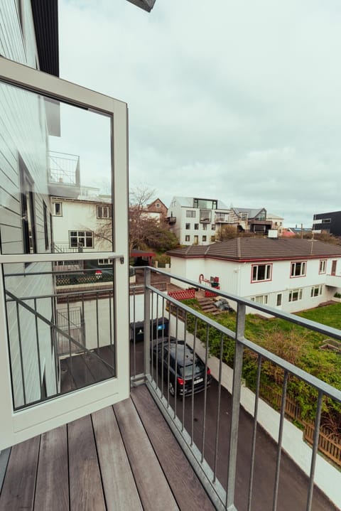 Day, View (from property/room), Balcony/Terrace, City view