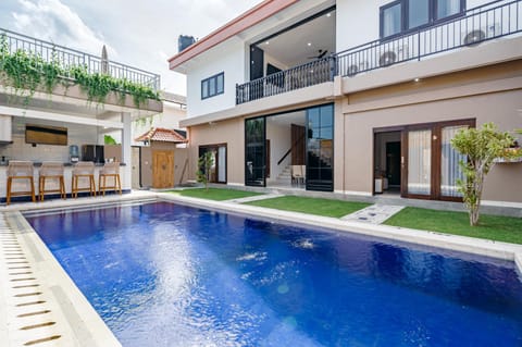 Property building, Patio, Day, Pool view, Swimming pool
