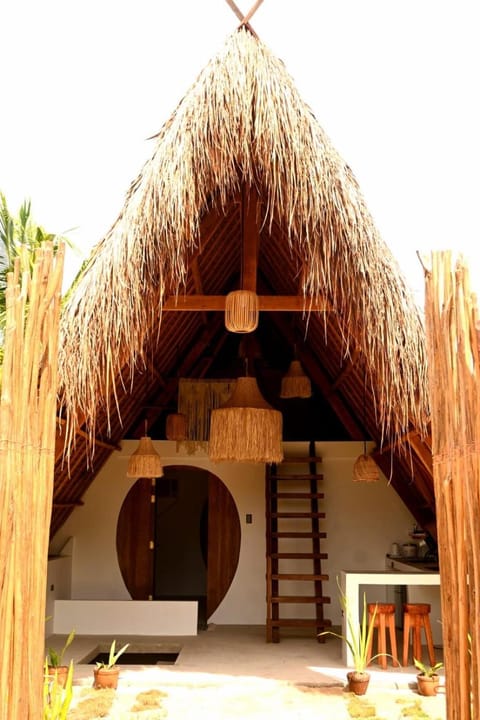 Facade/entrance, Living room