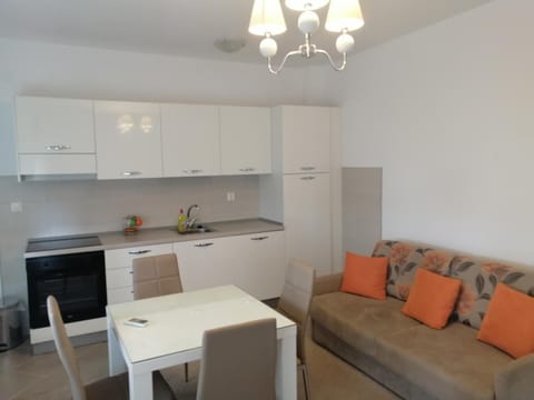 Jagodina Wing Apartman 2 Apartment hotel in Serbia