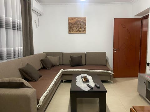 Living room, Seating area, towels
