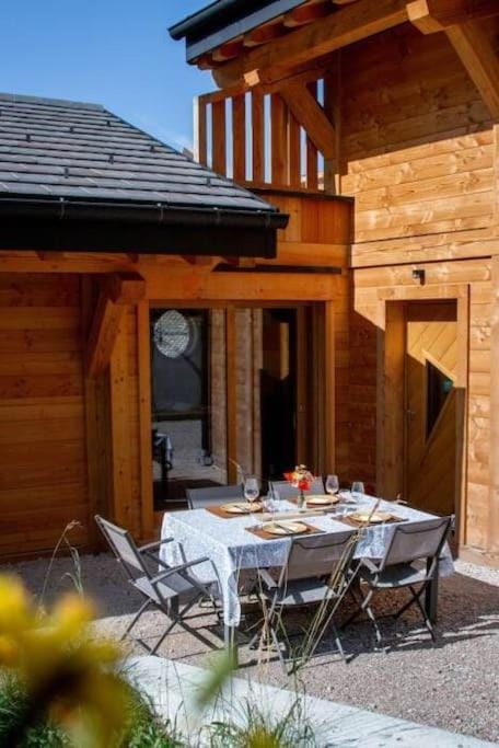 Chalet Holtanna Chalet in Montriond