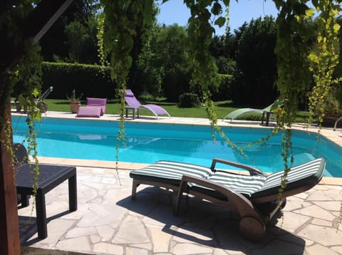 La Port-Gentillaise Country House in Aix-en-Provence