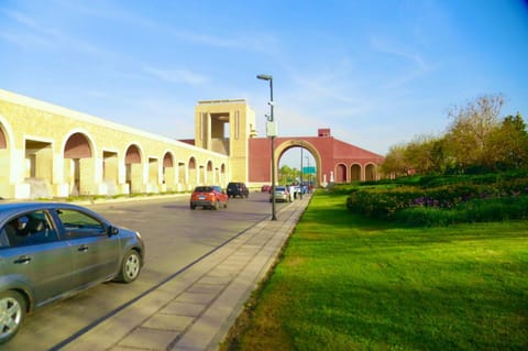 Property building, Spring, Day, Neighbourhood, Street view, Location